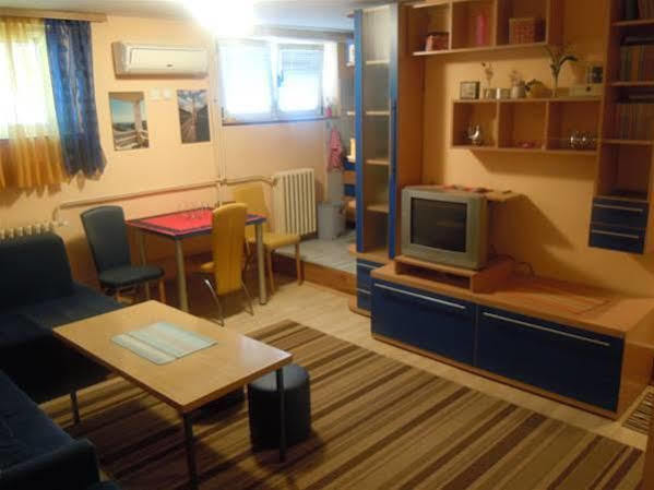 Apartment Fontana Beograd Eksteriør billede