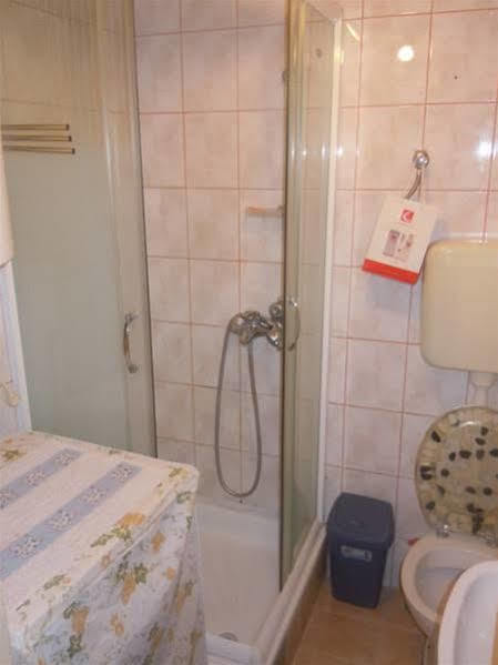 Apartment Fontana Beograd Eksteriør billede